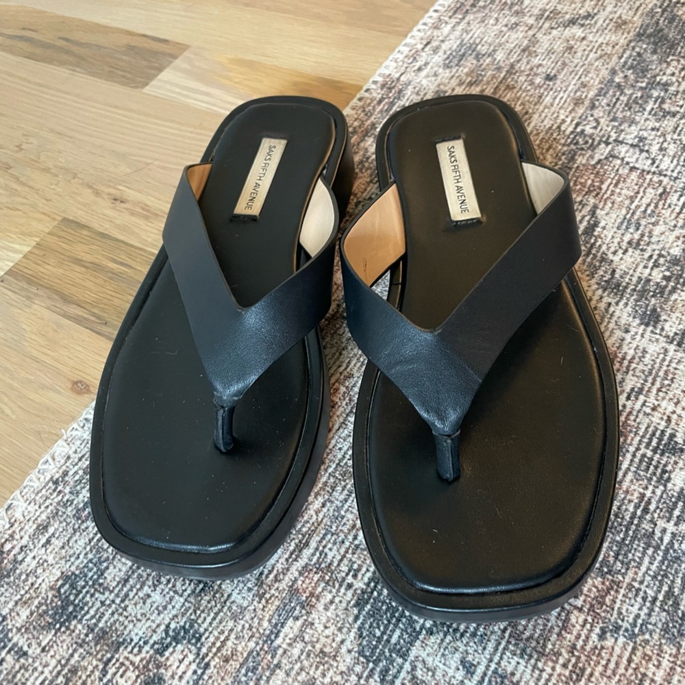 Saks Fifth Avenue Black Leather Platform Thong Sandals